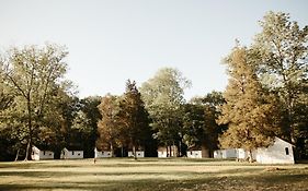 Mammoth Cave Lodge And Cabins